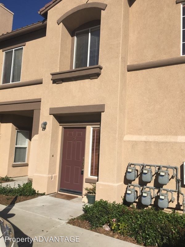 Foto principal - 646 Sumner Way