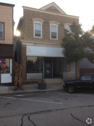Building Photo - 3929 Main St