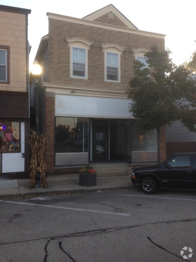 Building Photo - 3929 Main St
