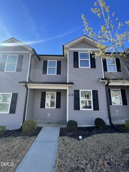 Building Photo - 2057 Wiggins Village Dr