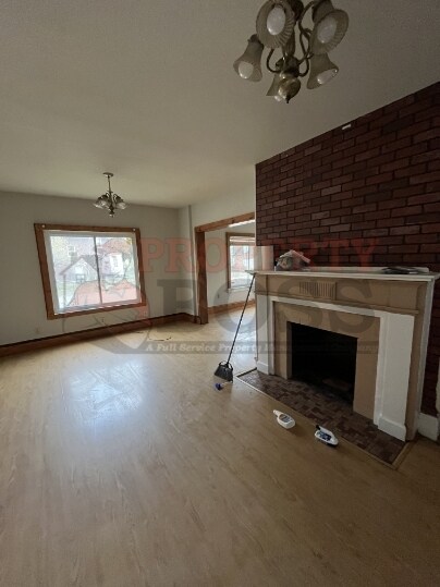 Building Photo - 803 Pierce St