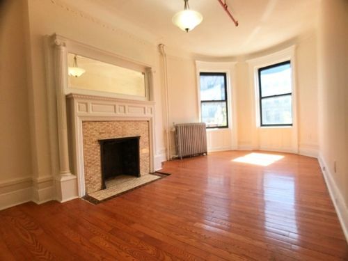 Primary Photo - 768 Saint Nicholas Ave
