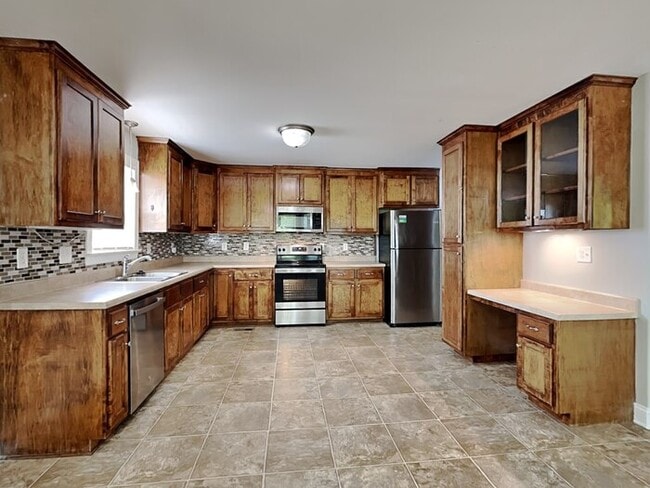 Building Photo - 224 Farrington Dr