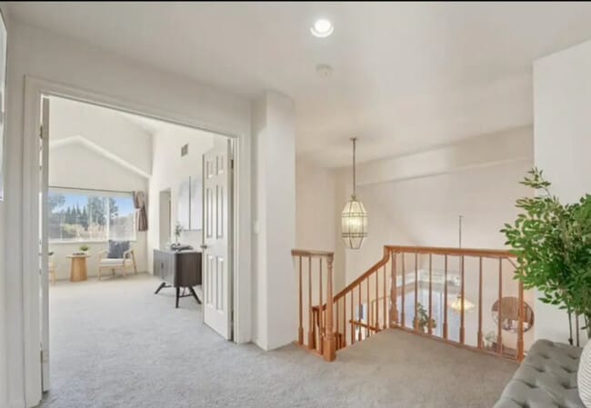 Building Photo - 1243 Cardona Way