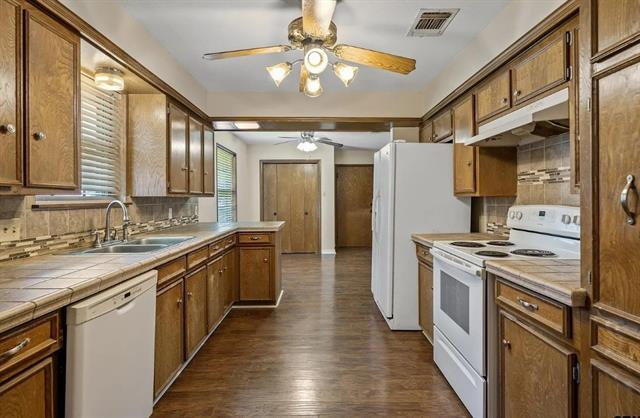 Foto del edificio - 439 W Main St