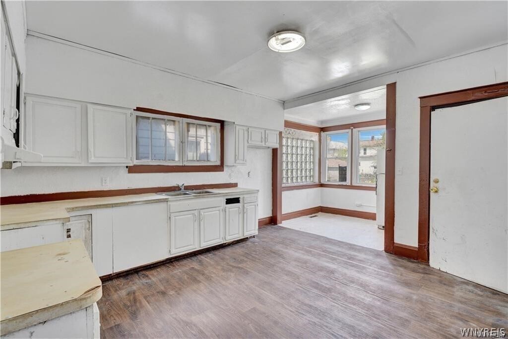 Foto del edificio - 1348 Pierce Ave