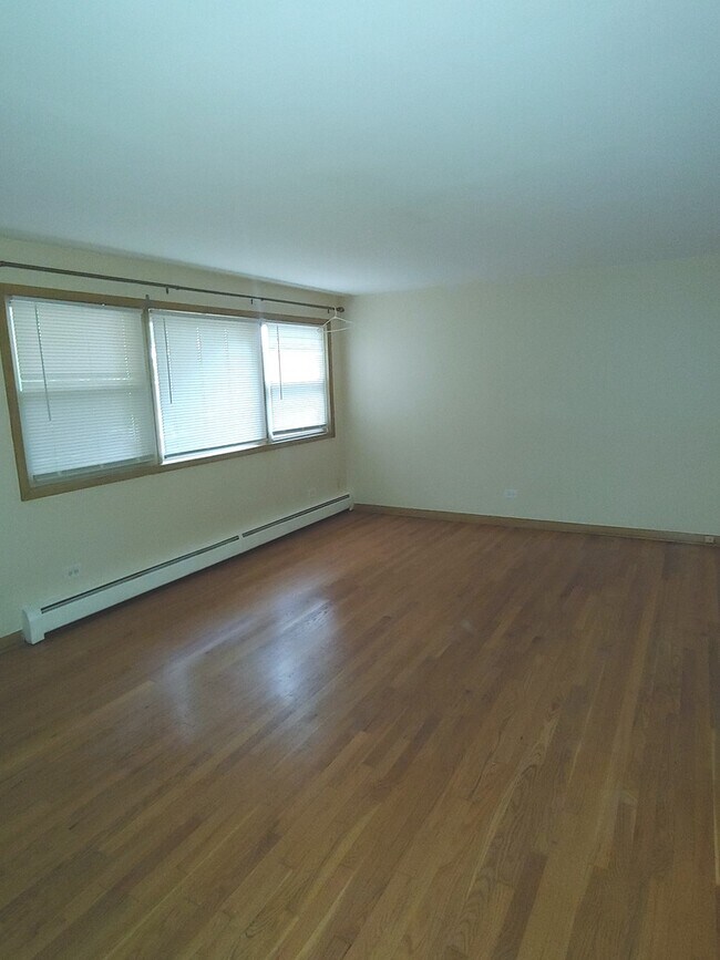 Foto del edificio - 5304 W Addison St