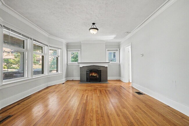 Foto del edificio - 350 Union Ave SE