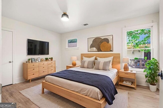 Foto del edificio - 94 Lucy St SE