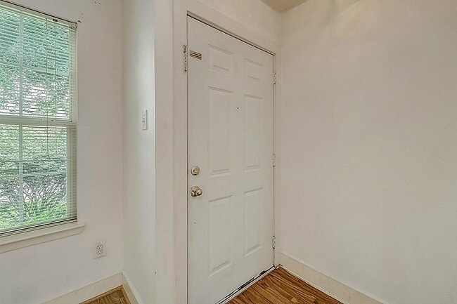 Building Photo - 6302 Torrance Elms Ct