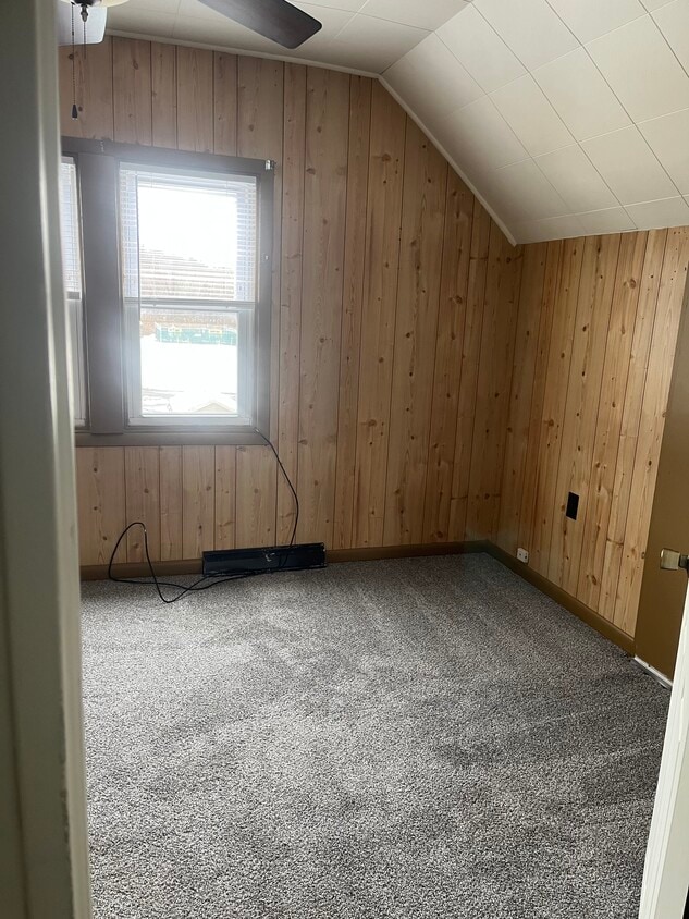 Building Photo - 502 S Juniata St