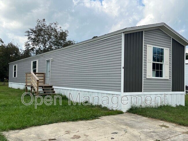 Building Photo - 17481 Orange Grove Rd