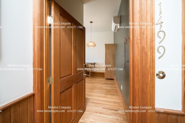 Foto del edificio - 1499 J St
