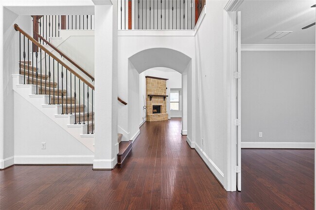 Foto del edificio - 5919 Solara Ledge Ln