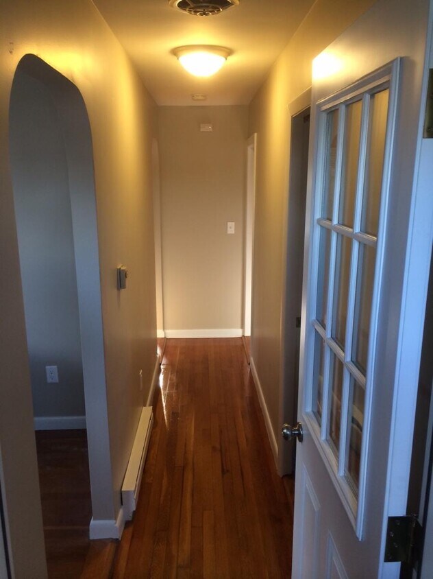 24 Waterman St Unit 2, Cumberland, RI 02864 Apartments in Cumberland