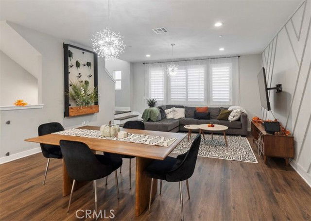 Building Photo - 2111 Copper Walk