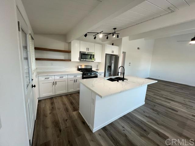 Foto del edificio - 8535 Lemon Ave