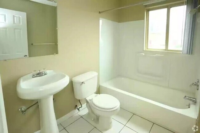 Foto del edificio - 23830 Schoolcraft Rd