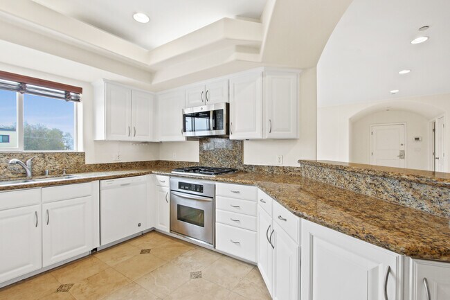 Foto del edificio - 836 S Bedford St