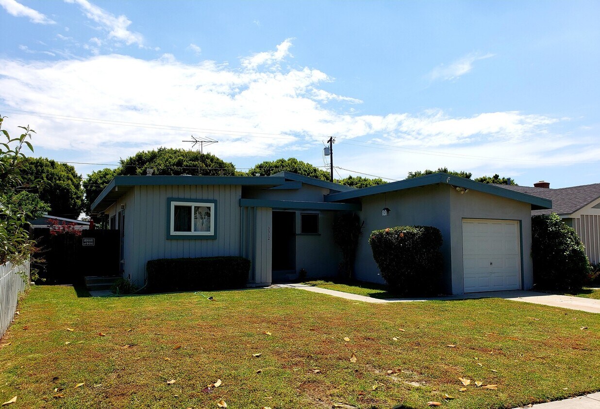 Primary Photo - East Long Beach Home