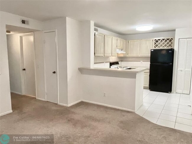Building Photo - 1780 Palm Cove Blvd