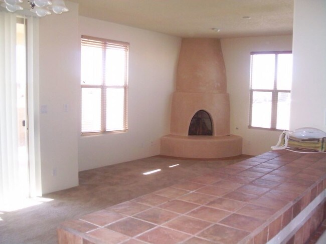 Building Photo - 2 Sierra Grande