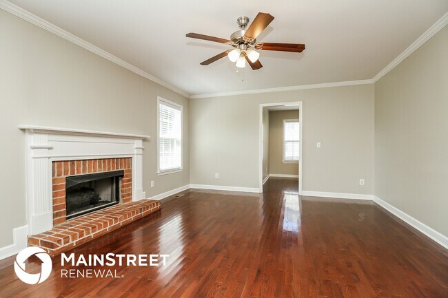 Foto del edificio - 2921 Stapleton Dr