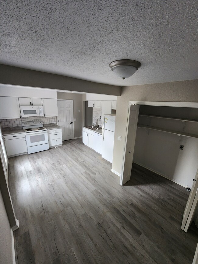 Foto del edificio - 139 N Washington St