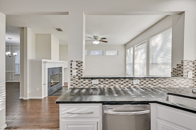 Building Photo - 5308 Promise Land Dr