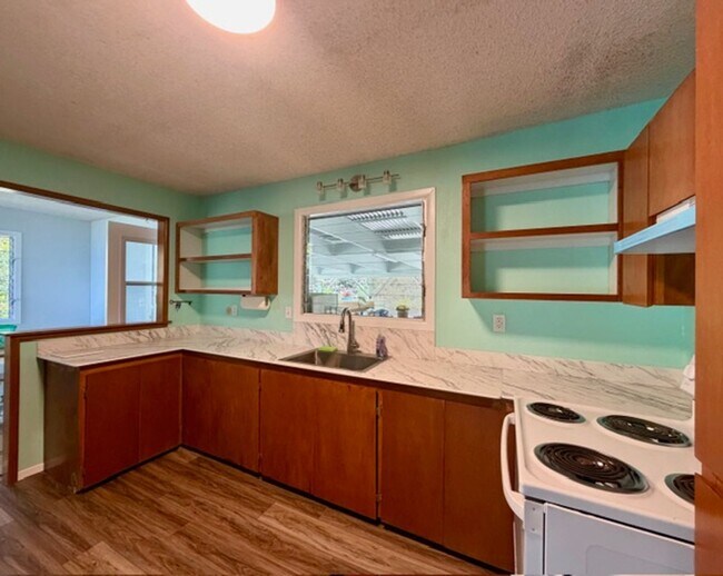 Foto del edificio - Charming 3 bedroom 2 bathroom House