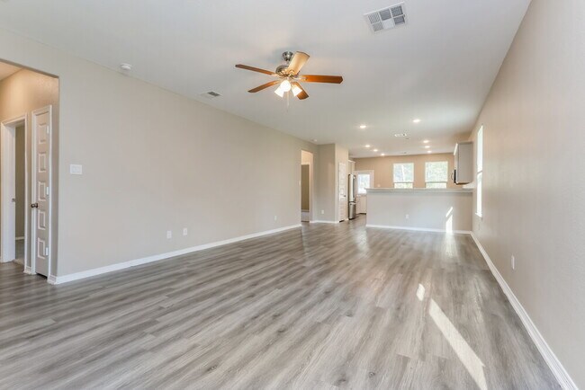 Building Photo - 21210 George Vancouver Ct