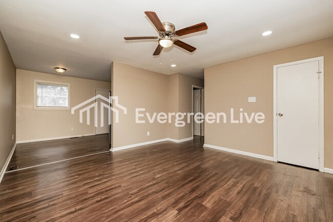 Building Photo - 5090 Altrim Rd