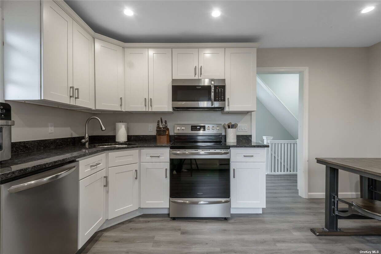 Foto principal - 32 Linden Ave