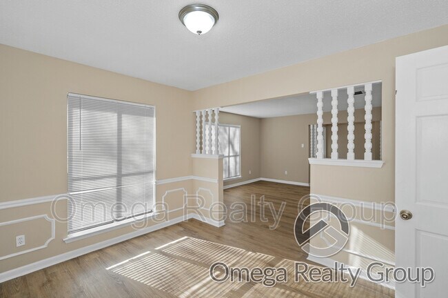 Building Photo - 5451 Quail Run E