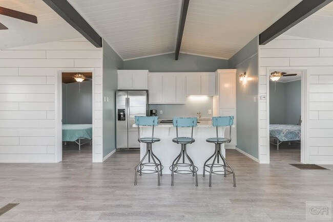 Building Photo - 4022 San Jacinto Dr