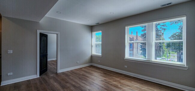 Foto del edificio - 2552 S Central Park Ave