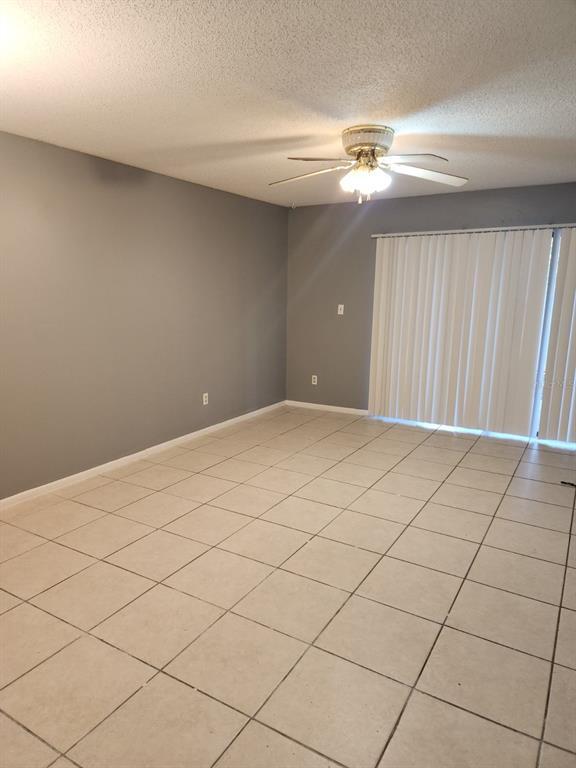 Building Photo - 537 Trellis Ct