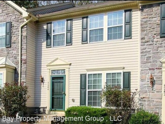 Building Photo - 3 br, 3.5 bath House - 5244 Wyndholme Cir
