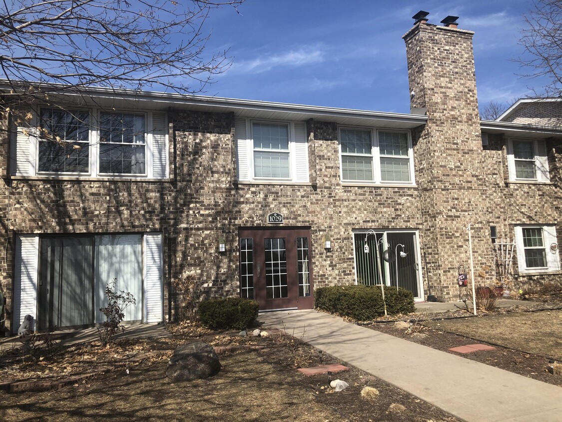 Foto principal - 1029 Smetana Rd