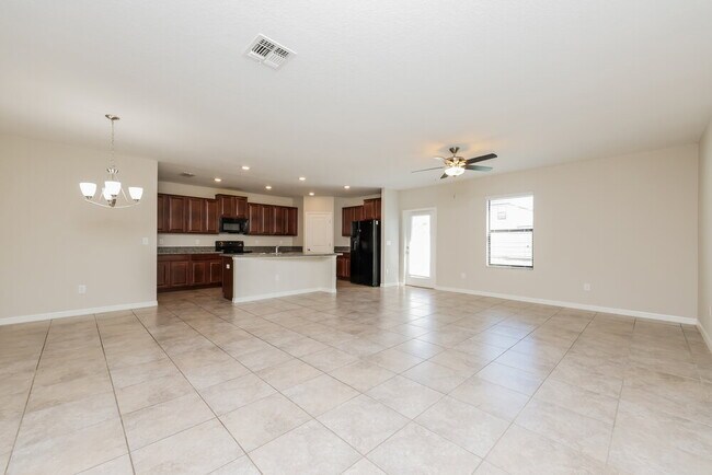 Foto del edificio - 13903 Arbor Pines Dr