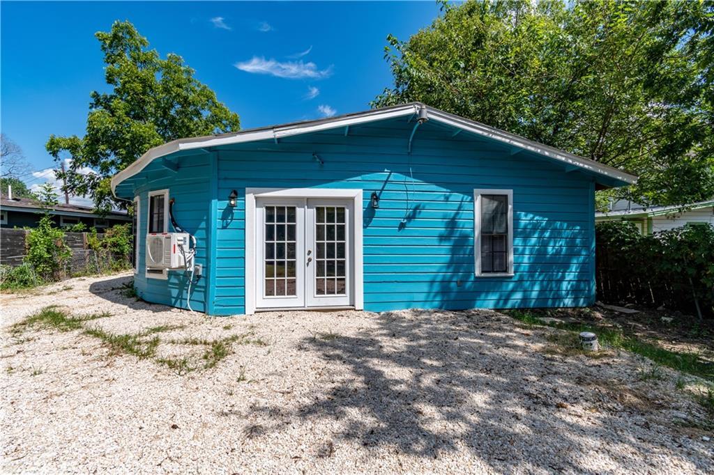 Primary Photo - 1412 Vargas Rd