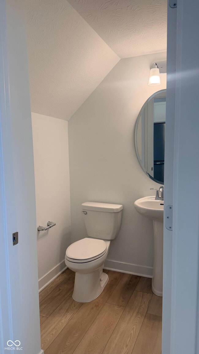 Foto del edificio - 4927 Gilet Dr