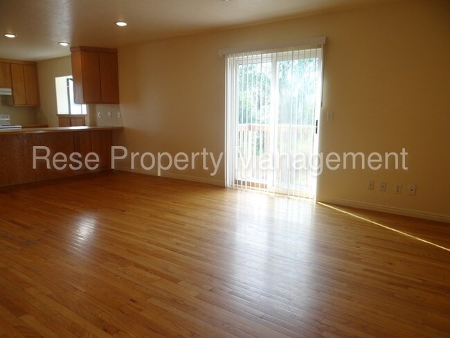 Fabulous Home With Mother In Law Apartment House For Rent West Building Photo Fabulous Home With Mother In Law Apartment