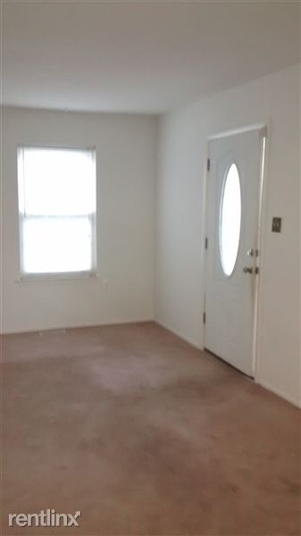 Building Photo - 8216 Marlton Ct