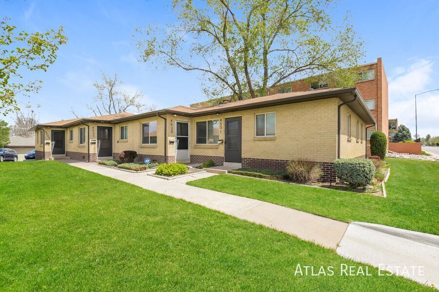 Foto principal - 4525 E Yale Ave