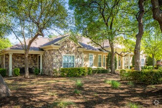 Building Photo - MAA Canyon Creek