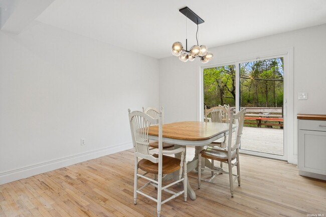 Building Photo - 17 Ginny Ln