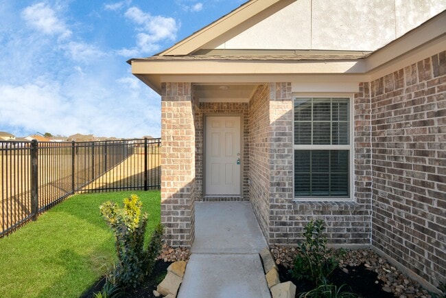 Building Photo - 32511 Orchard Haze Dr