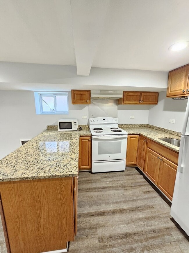 Foto del edificio - 2850 N Nordica Ave