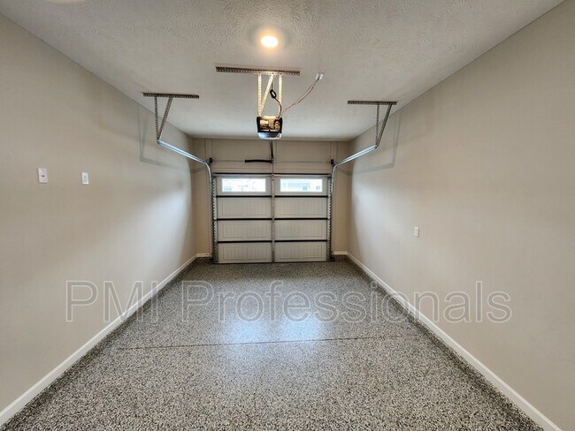 Foto del edificio - 4205 Sarazen Ln